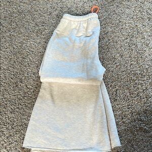 Casual Cream sweats with Elastic Waist